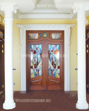 Витражная межкомнатная дверь. Студенческая. Фото10