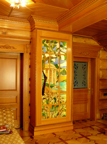 Декоративные деревянные панели с витражом. Фото 1