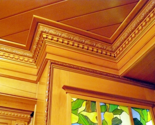 Декоративные деревянные панели с витражом. Фото 2