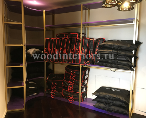 Мебель из дерева на заказ для гардеробной комнаты №208